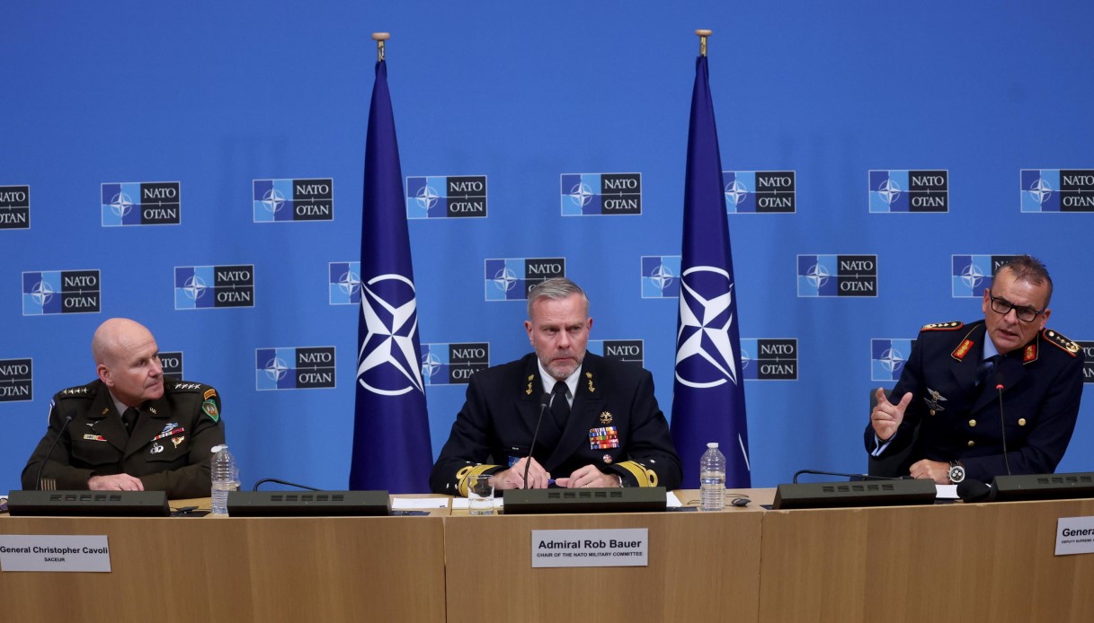 Al via maxi esercitazione Nato anti-Russia: 90 mila soldati in Europa per simulare un attacco di Putin