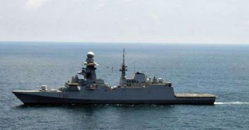 nave-virginio-fasan-houthi