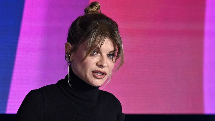 Alessandra Amoroso nel mirino degli hater, lo sfogo prima del Festival di  Sanremo 2024: Travolta dall'odio