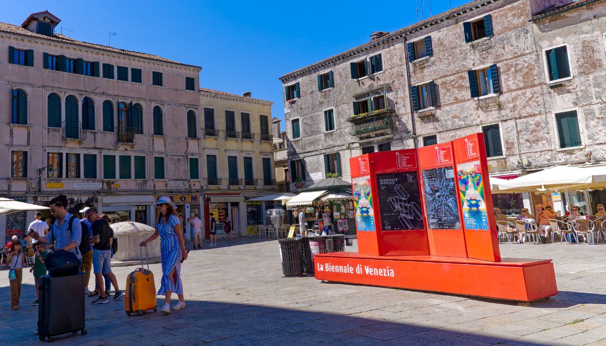lettera Israele Biennale Venezia artisti padiglione genocidio