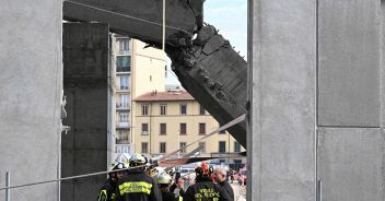 operai irregolari firenze esselunga crollo