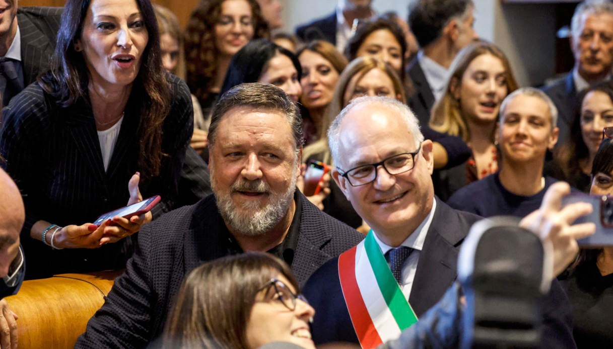 Russell Crowe e il sindaco di Roma Roberto Gualtieri