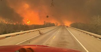texas-fiamme-incendio