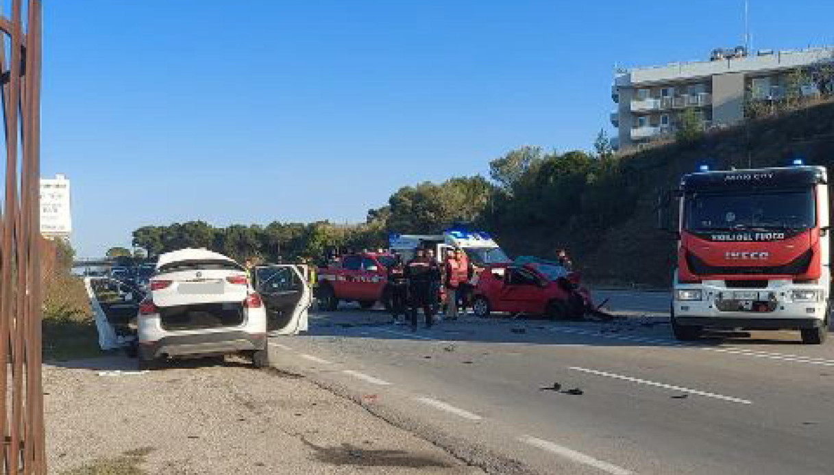 Incidente stradale a Taranto, 3 morti e 3 feriti