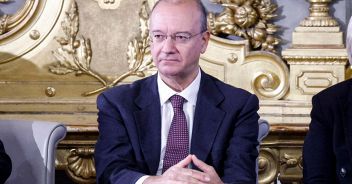 bimbo-iperattivo-scuola-ladispoli-valditara-1