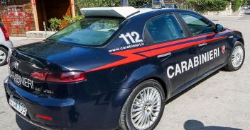 Carabinieri donna investe uomo a Taranto