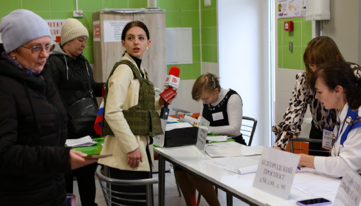 elezioni-russia-vladimir-putin-voto-sospeso-belgorod-esplosioni