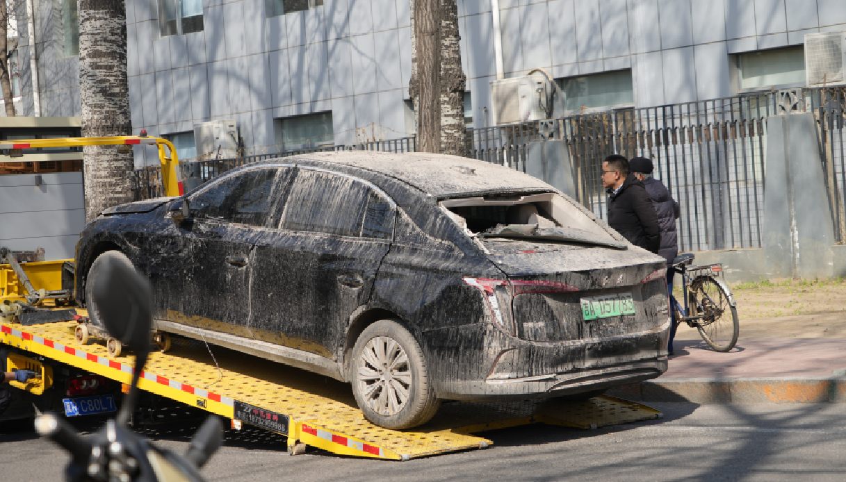 esplosione-hebei-auto