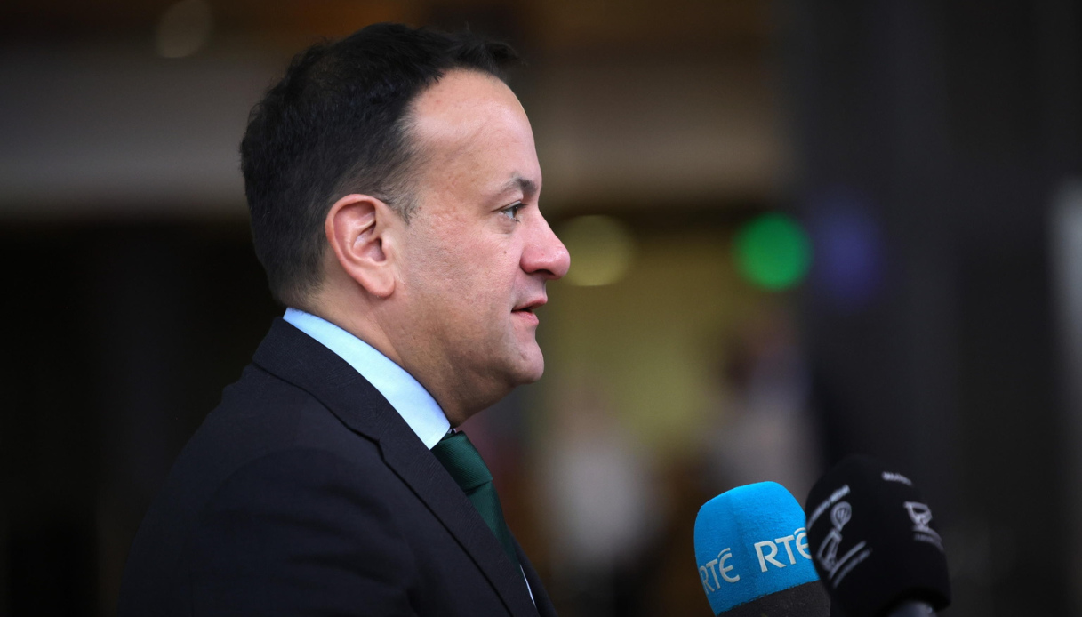 Leo Varadkar, premier in Irlanda, annuncia le dimissioni