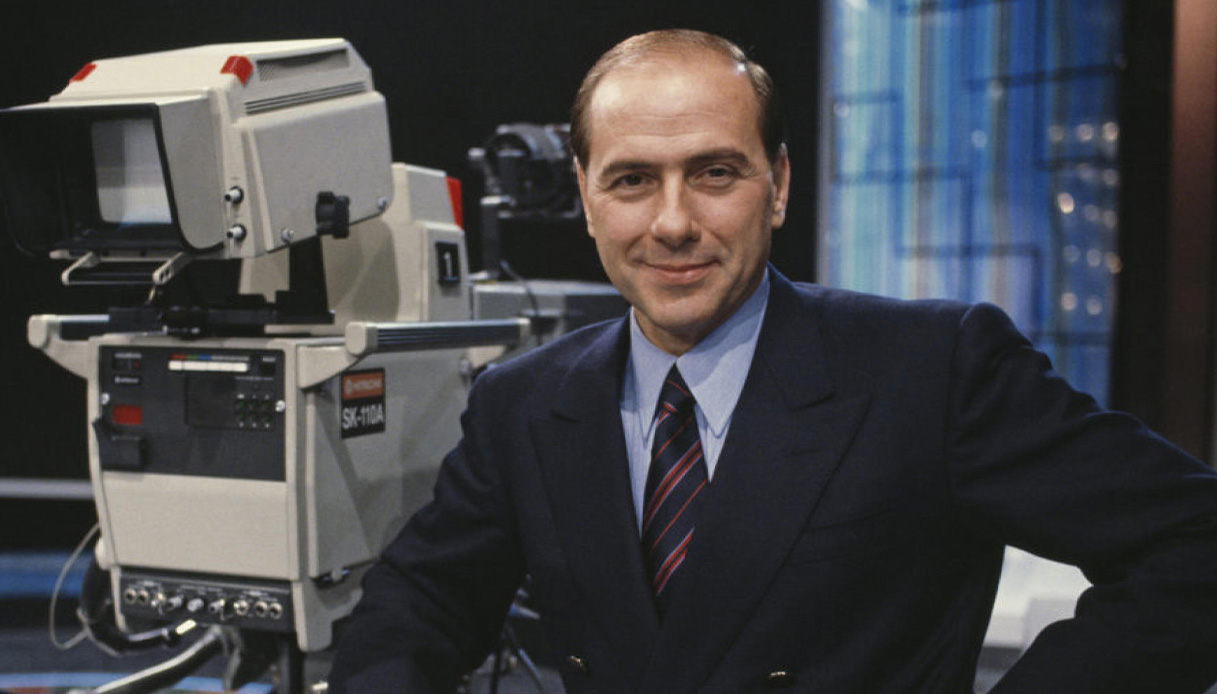docu-serie netflix giovane silvio berlusconi 11 aprile
