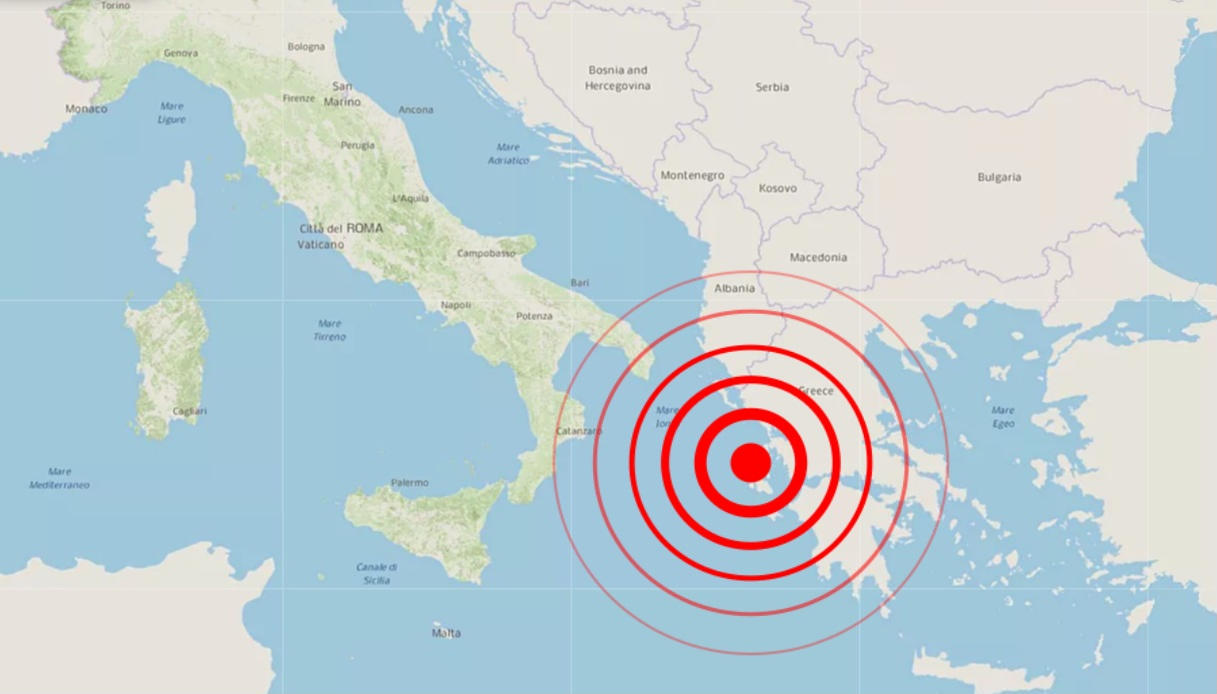 Σεισμός στην Ελλάδα μεγέθους 5,8 βαθμών έγινε αισθητός στο Μπρίντιζι, στη συνέχεια νέο, ελαφρύτερο σοκ και στην Πελοπόννησο