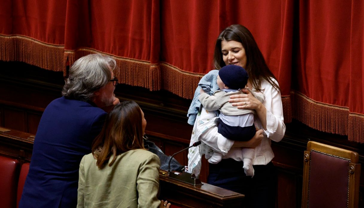 Gilda Sportiello, deputata M5S, intervenendo alla Camera ha rivelato di aver abortito e si è scagliata contro il governo