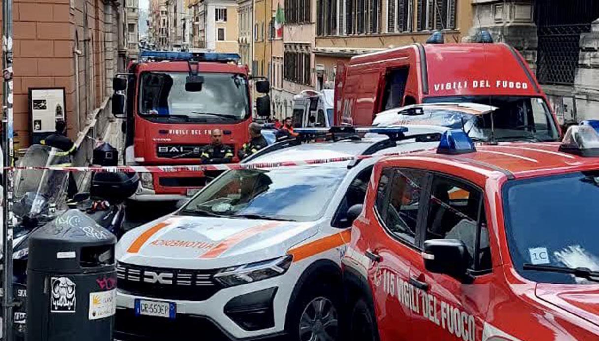 Barberini hotel in via Rasella in Rome evacuated, 5 intoxicated due to toxic fumes due to chlorine