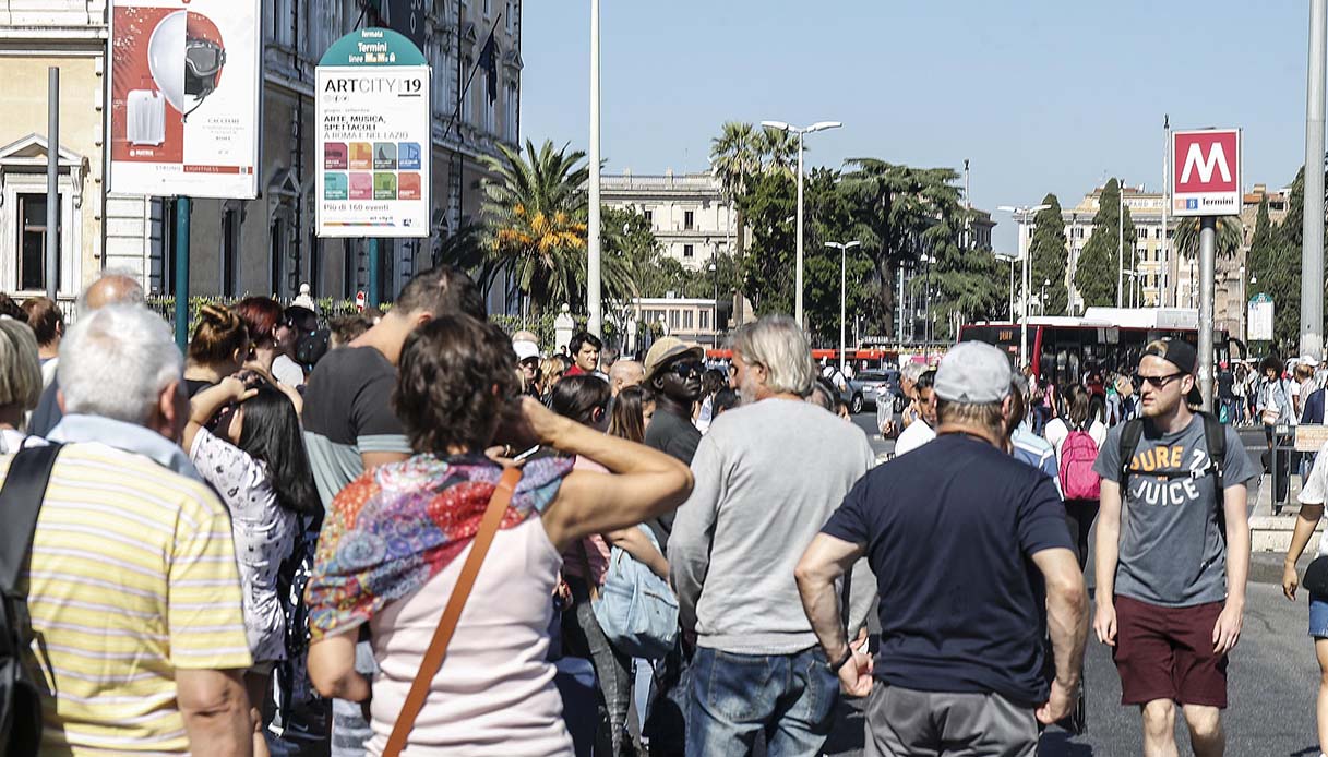 Metro A chiusa tra Battistini Termini a Roma per un guasto, stop di due ore: Atac attiva bus sostitutivi