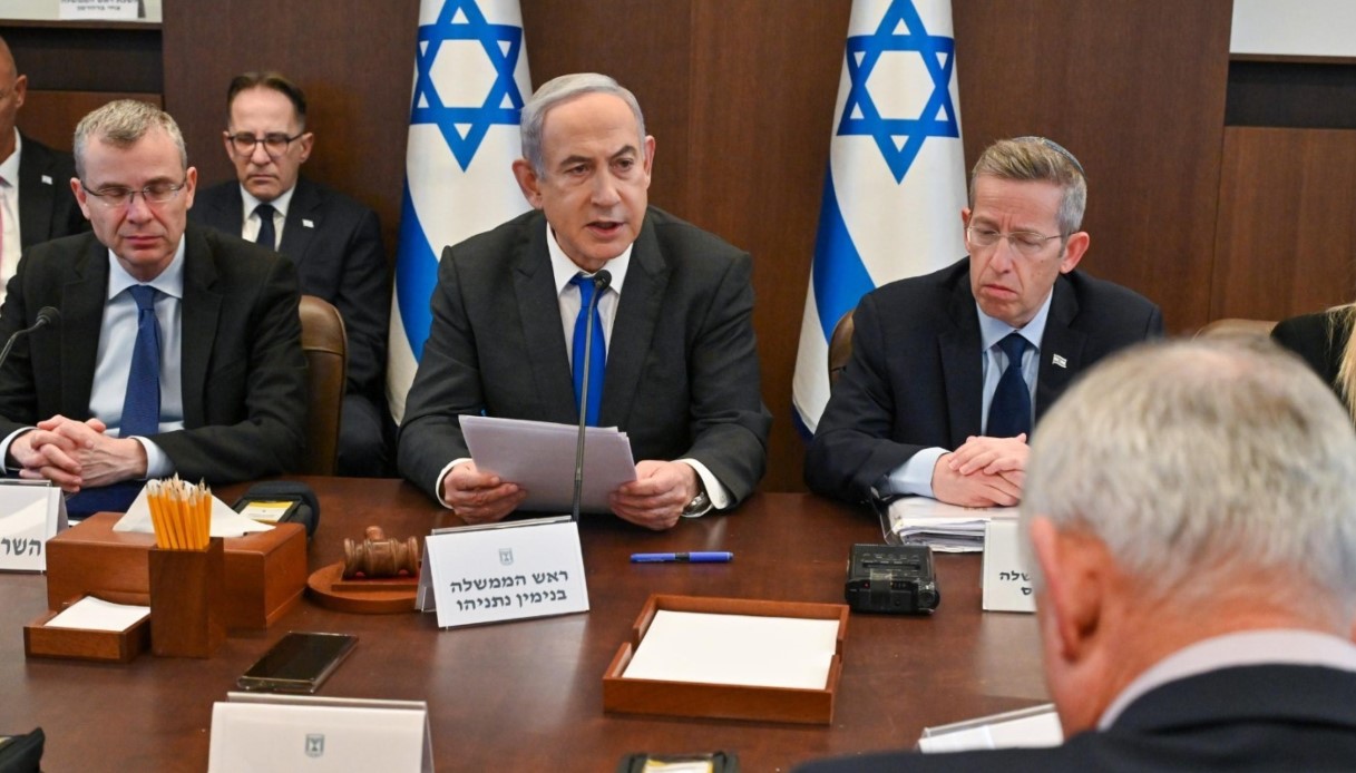Guerra Israele-Iran e la previsione di Guido Crosetto: cosa farà Netanyahu secondo il ministro della Difesa