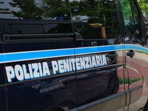 Poliziotto costretto a test per l'omosessualità a Torino, 