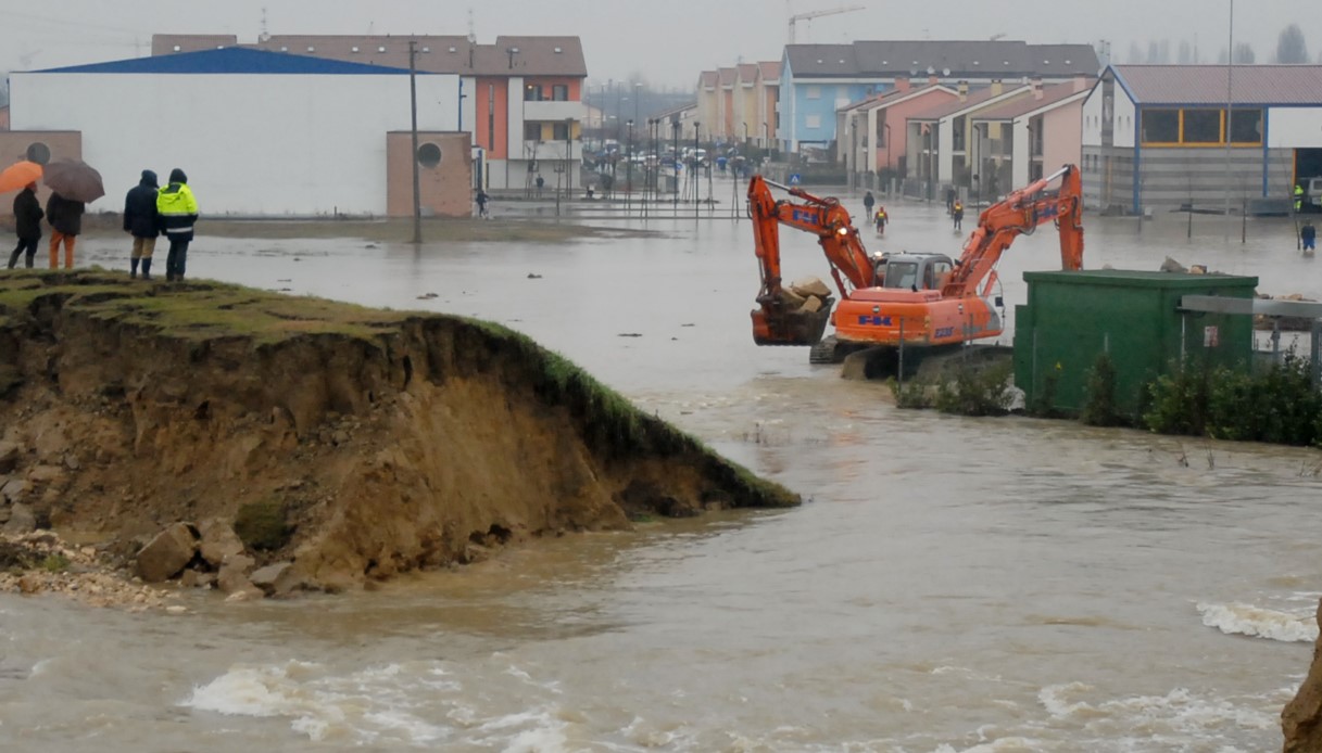 Il Muson esondato a Camposampiero (Padova)