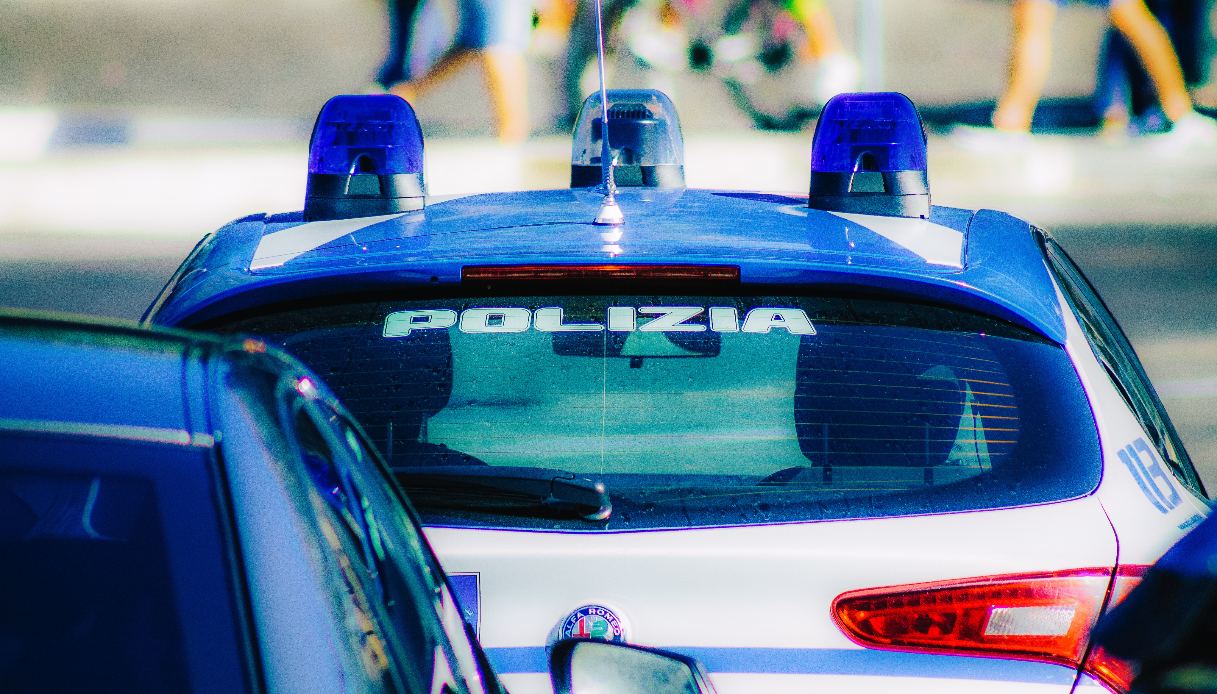 10 arresti a Bari per sfruttamento della prostituzione di ragazze  minorenni: foto con boss criminalità