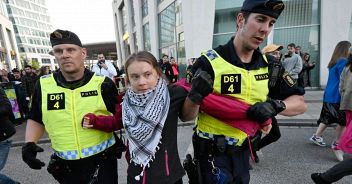 greta-thunberg-arrestata-proteste-israele-a-malmo-prima-della-finale-eurovision