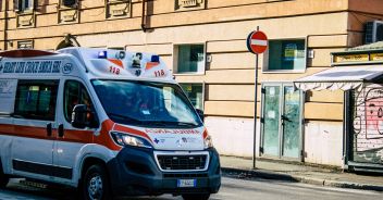 incidente-autostrada-a9-fino-mornasco-como-famiglia-bambino