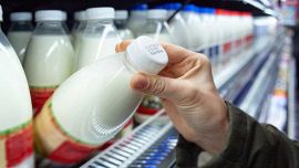 Unes milk from Soresina is being withdrawn by supermarkets after those under the Esselunga and Pavilat brands: "Unnatural taste"