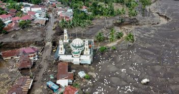 morti-indonesia-inondazioni-sumatra-dispersi