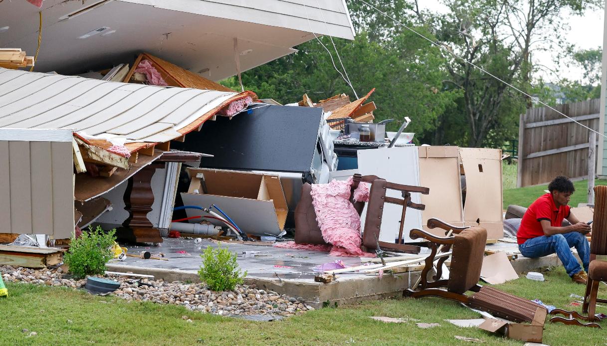 tornado usa tempeste 21 morti