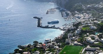 capri-ordinanza-turisti-emergenza-idrica-castellammare