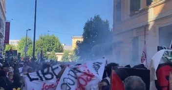 corteo-roma-scontri-manifestanti-polizia