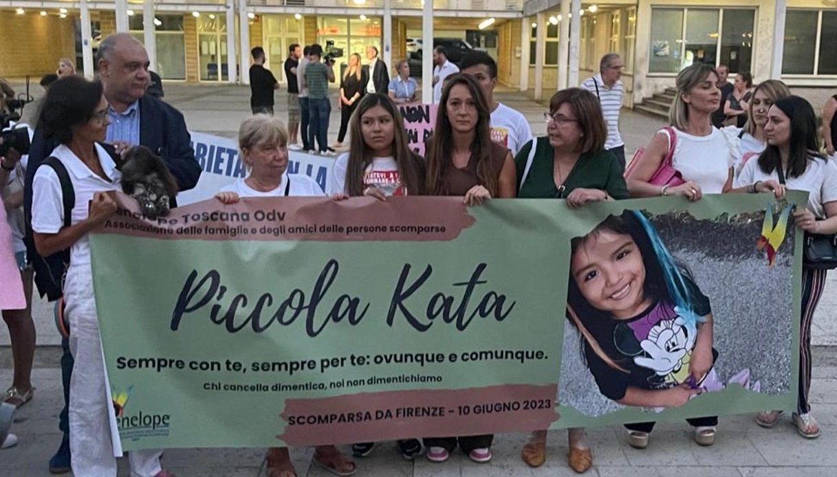 Le indagini sulla scomparsa di Kata, avvenuta un anno fa a Firenze, potrebbero essere a una svolta: spunta un nuovo video