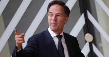 mark-rutte-jens-stoltenberg-segretario-generale-nato-1