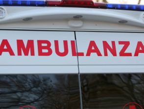 Tragico schianto fra moto e camion sulla A1 a Sasso Marconi vicino Bologna: centauro 61enne morto schiacciato