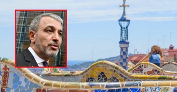 Turismo turisti affitti brevi Barcellona sindaco
