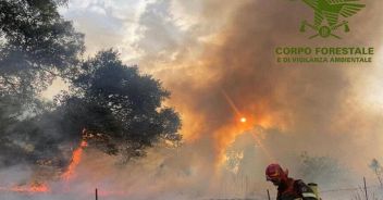 incendio-nuoro-sardegna