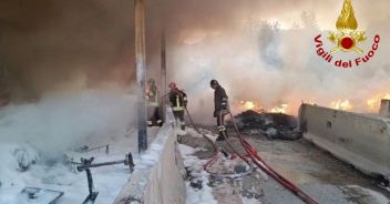 incendio terni maratta capannone