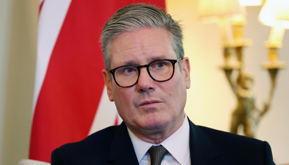 https://wips.plug.it/cips/notizie.virgilio.it/cms/2024/07/keir-starmer-ritiro-biden.jpg