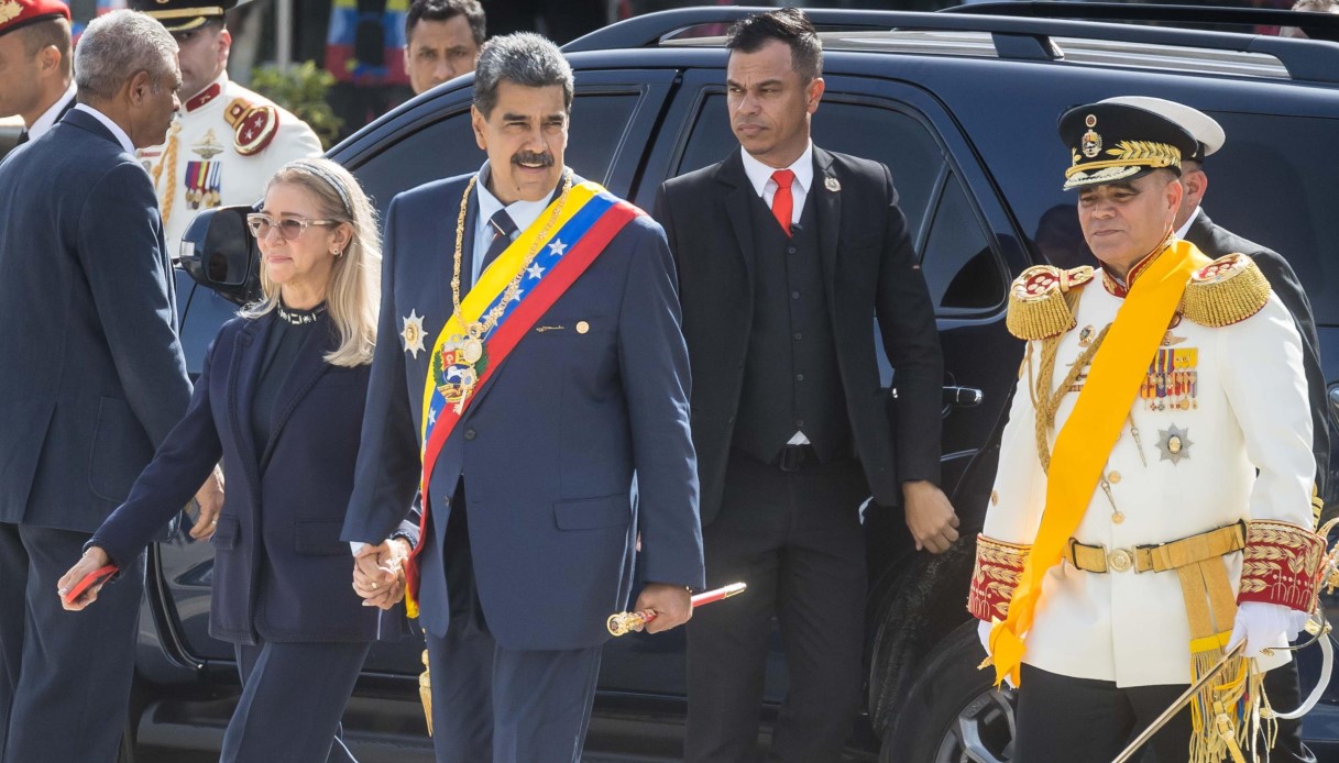 Maduro in Venezuela vince le elezioni, riconfermato presidente: sconfessati i sondaggi, denunciati brogli