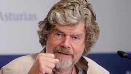 Il figlio di Reinhold Messner, Gesar Simon, risponde al padre: la sua versione sulle liti in famiglia e l'eredità