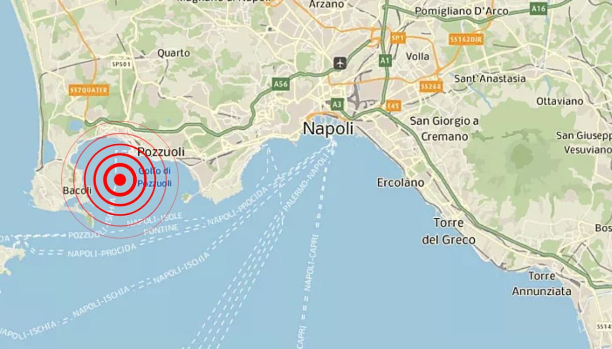 Terremoto nei Campi Flegrei di magnitudo 4.0, scossa avvertita in tutta Napoli: si teme nuovo sciame sismico