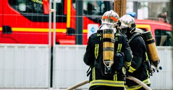 incendio-rimini-Riccione Piadina-San Giovanni in Marignano-fiamme