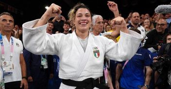 meloni assiste all'imcontro della  judoka Alice Bellandi