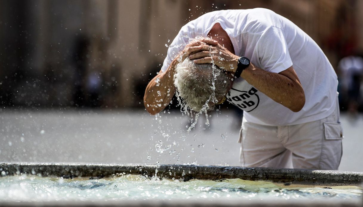 Previsioni meteo del weekend con sole e gran caldo da nord a sud, temperature a 40 gradi e notti tropicali