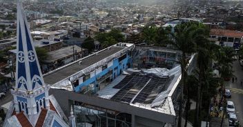 crollo-del-tetto-in-un-santuario-a-recife-in-brasile-1