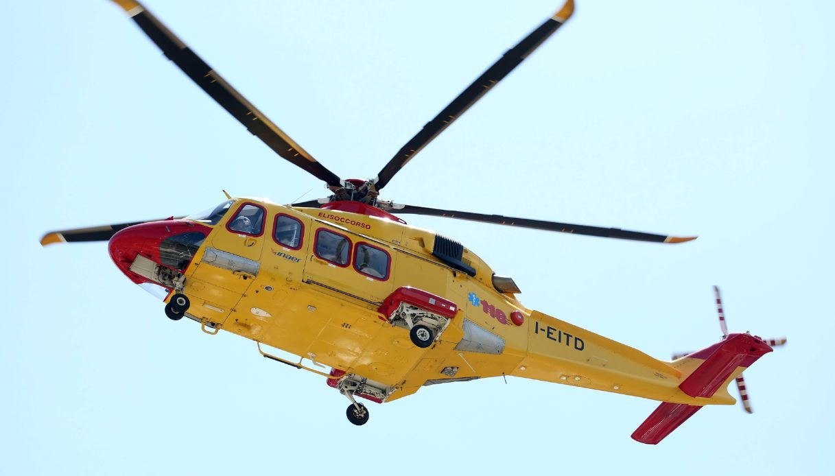 Valtellina, esplosione in un rifugio al pranzo di Ferragosto: volano le stoviglie, diversi feriti lievi Valtellina, esplosione in un rifugio al pranzo di Ferragosto: volano le stoviglie, diversi feriti lievi