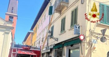 incendio-santa-croce-arno-morta-bimba
