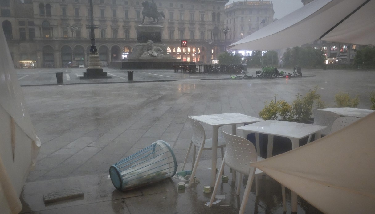 Violento nubifragio su Milano