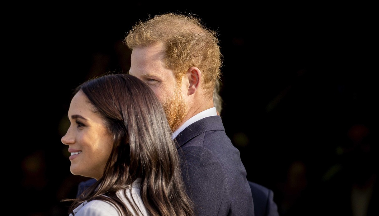 Meghan Markle suicidio