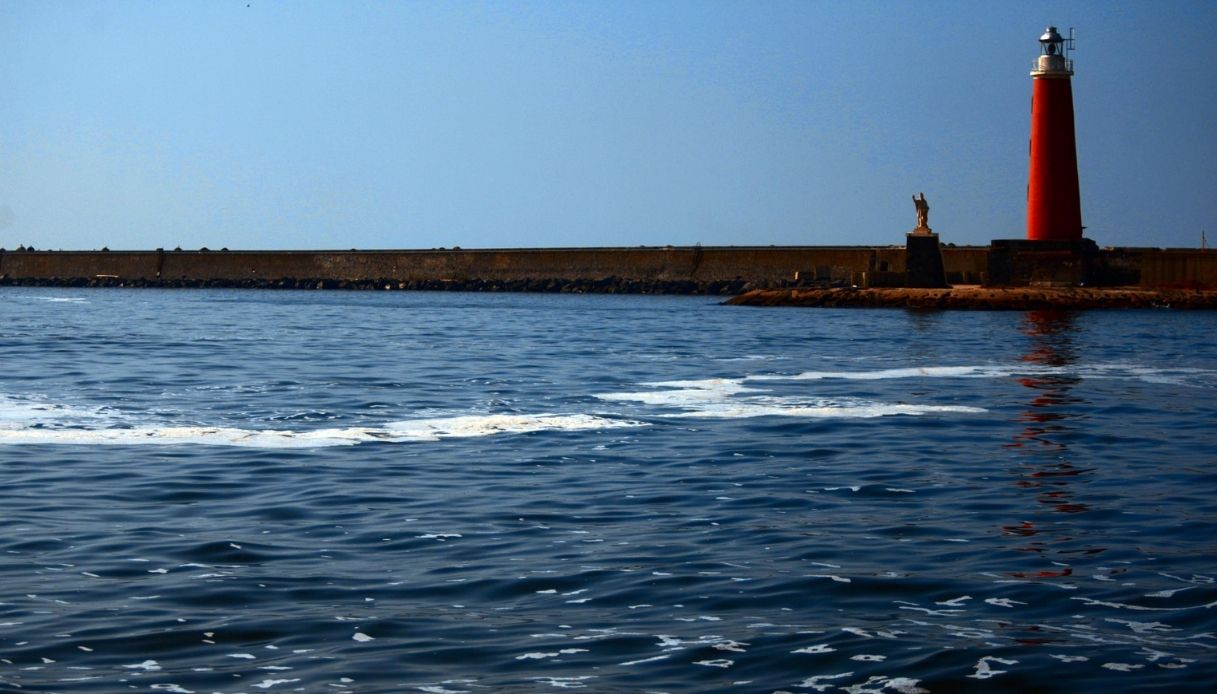 La mucillagine nelle acque del mar Tirreno