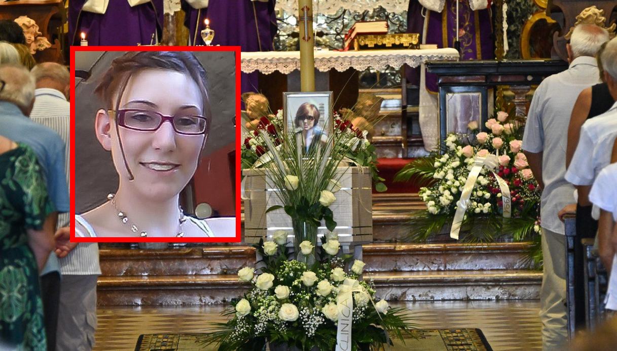 Omicidio Sharon Verzeni, parla il fidanzato Sergio Ruocco: "Non credo di essere d Omicidio Sharon Verzeni, parla il fidanzato Sergio Ruocco: "Non credo di essere d