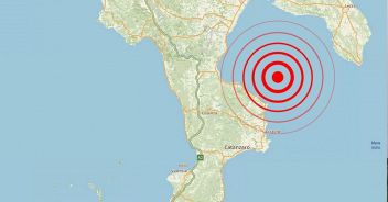 terremoto cosenza calabria mar ionio